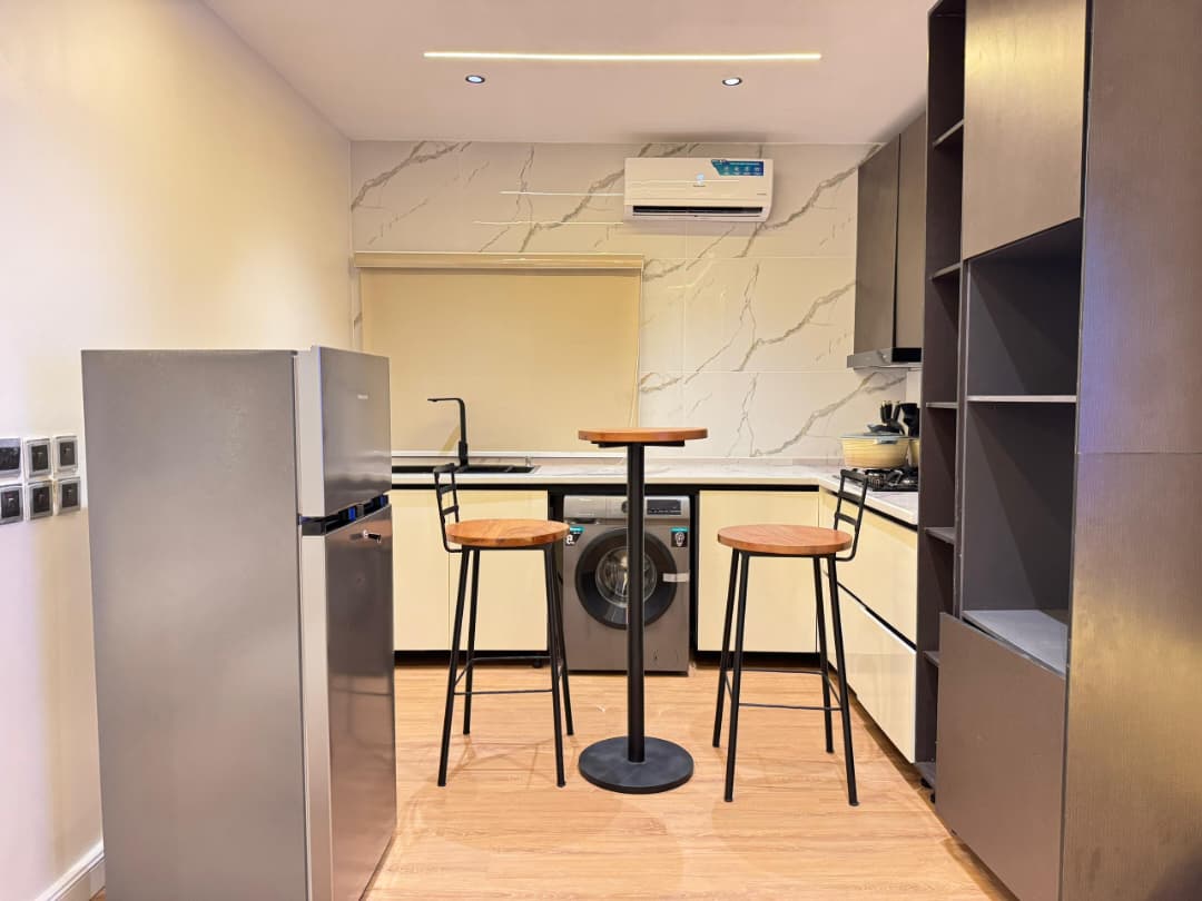 3-Bedroom Terrace Duplex — tour 3